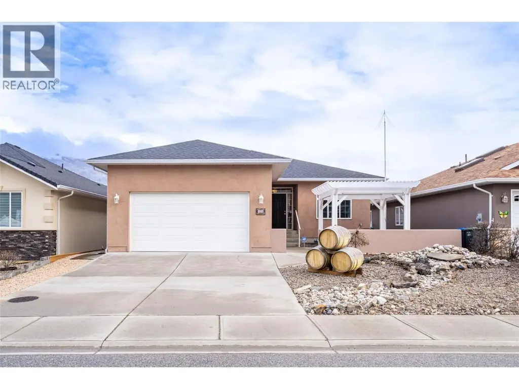 6905 Mountainview Drive, Oliver